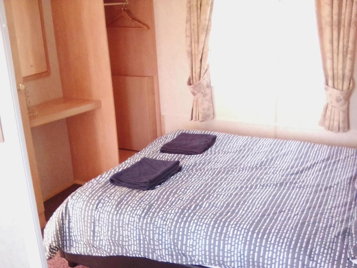 Cosy Chalet Mobile Home , Peace & Quiet Dingle Exterior foto