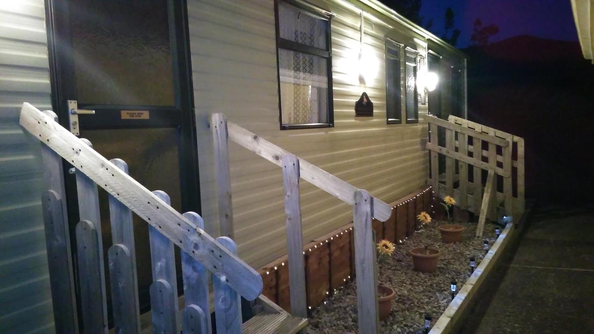 Cosy Chalet Mobile Home , Peace & Quiet Dingle Exterior foto